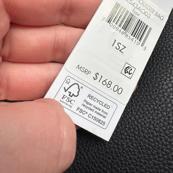 🖤 DKNY Black Hobo Shoulder Bag with Heart Pouch — New - Picture 6 of 8